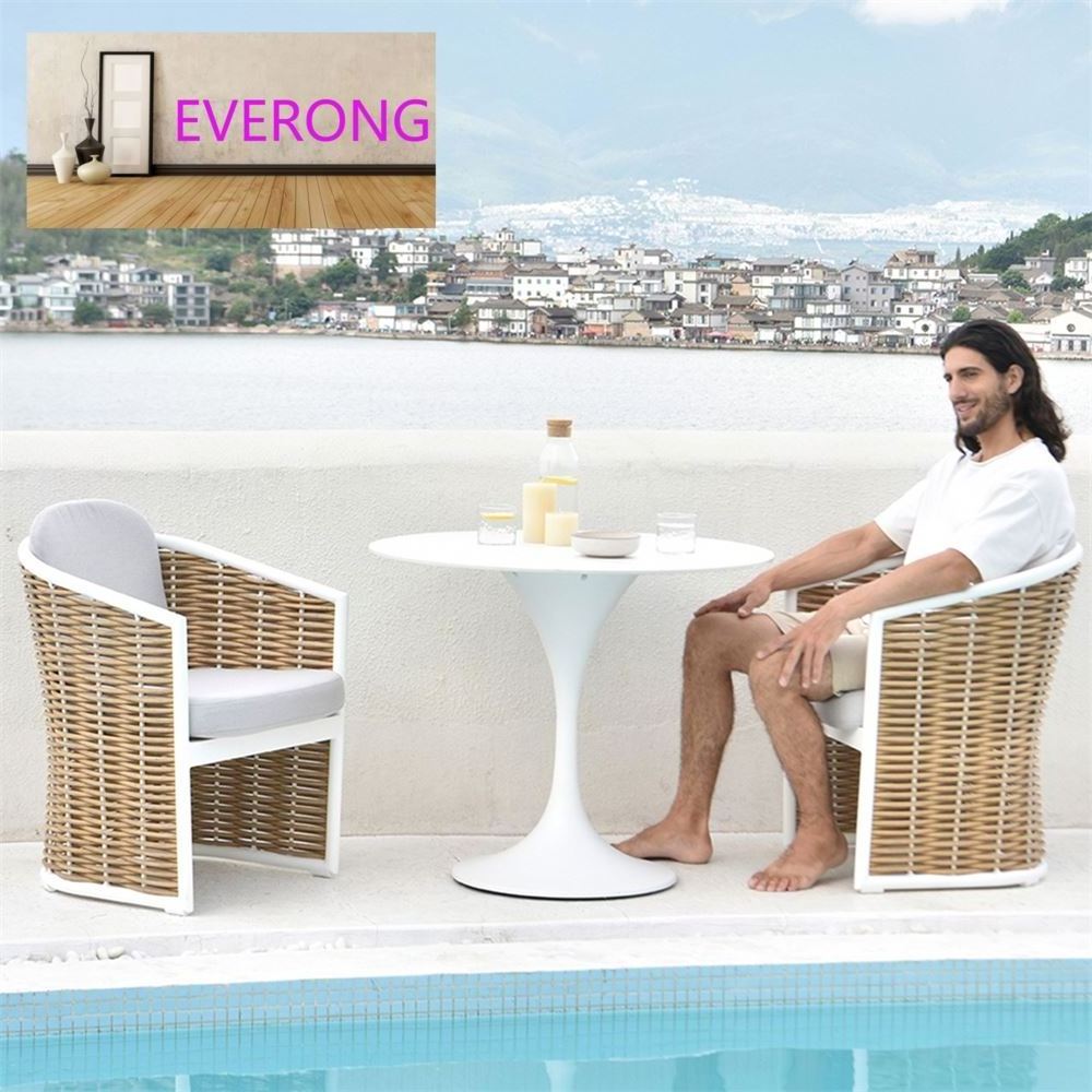 everong Luxury Hotel Furniture Balcony Bistro Set Rattan Garden Furniture Outdoor Table And Chair Set For Balcony