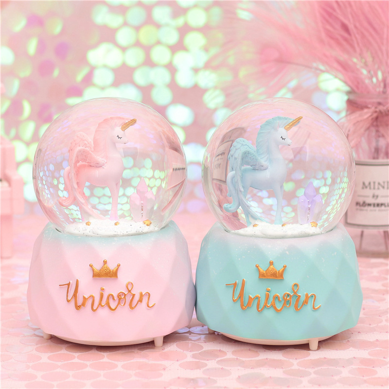 10*15.8CM Snow lighting Crystal Globes unicorn Music Box Glass Home Coffee Shop Decoration Christmas Valentine's Day Gift