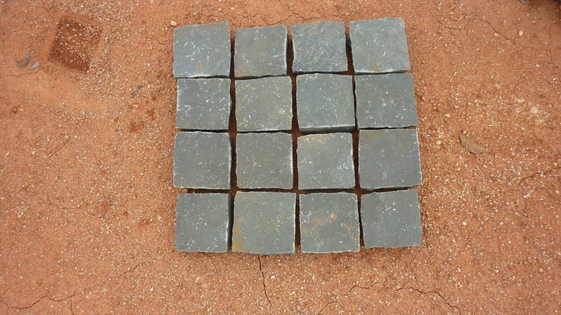 Wholesale Price Granite Cobblestone Black Basalt Paving Stone For Patio Walkway Driveway Pavers