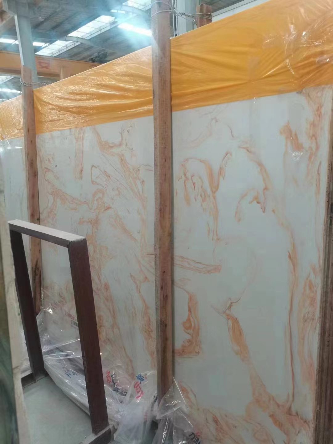 Stonelink Wholesale Cheapest Custom Design Hot Selling Pink White Translucent Backlit Marble Onyx Grain Artificial Onyx Slabs