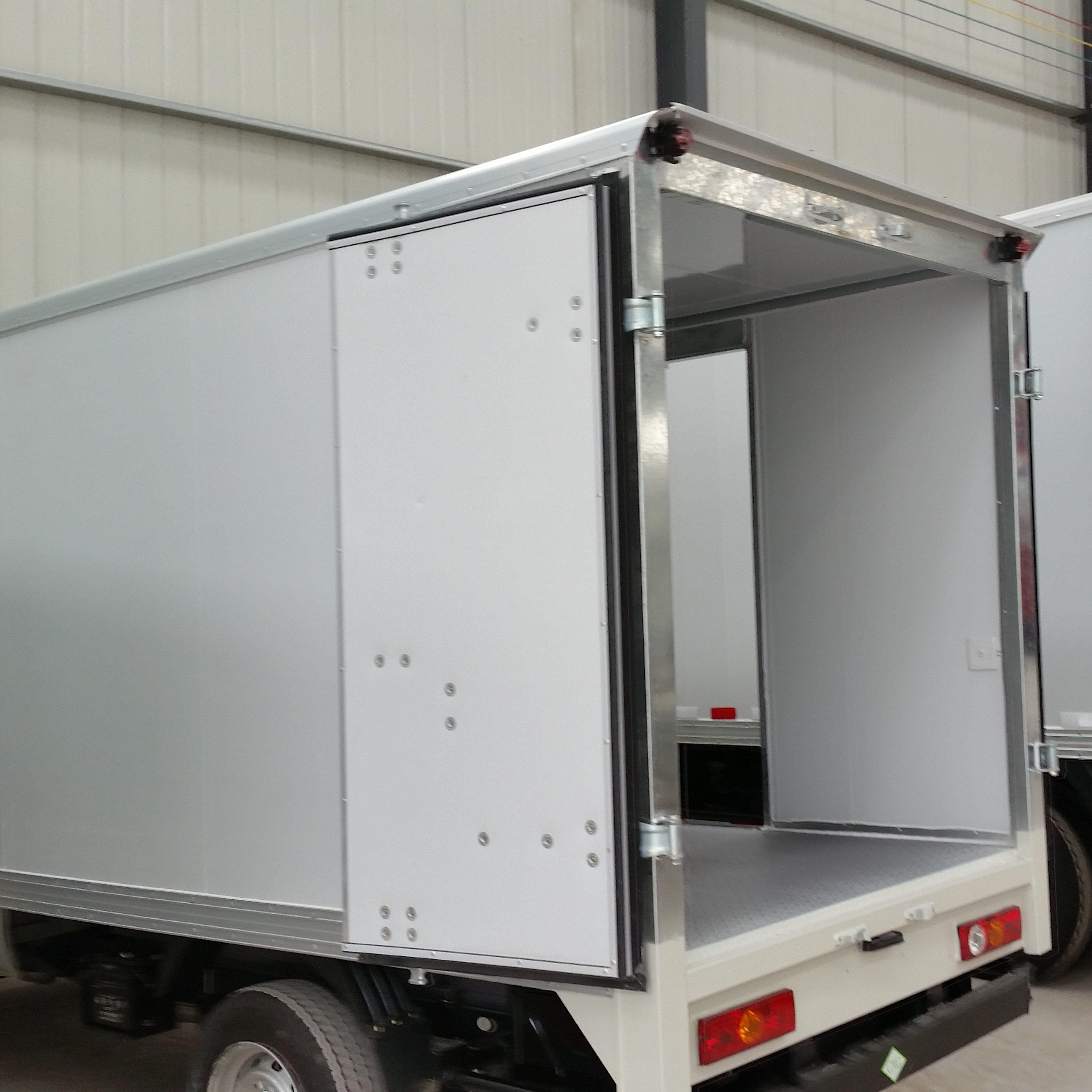 Export Hot Sale light duty truck body parts enclosed delivery dry cargo storage box