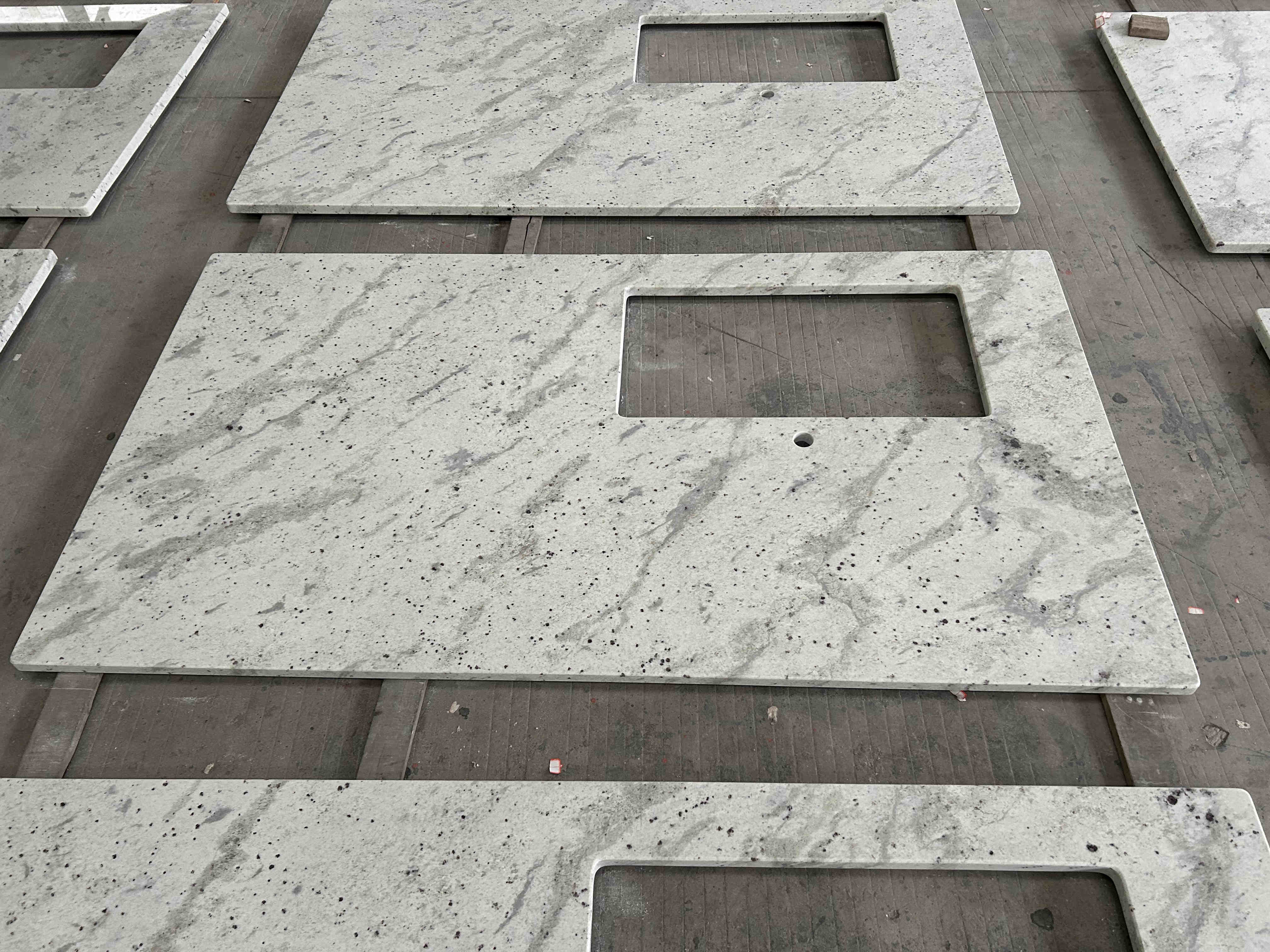 Imported White Granite for Slab Natural Stone White Granite Kitchen Top Granite Countertop