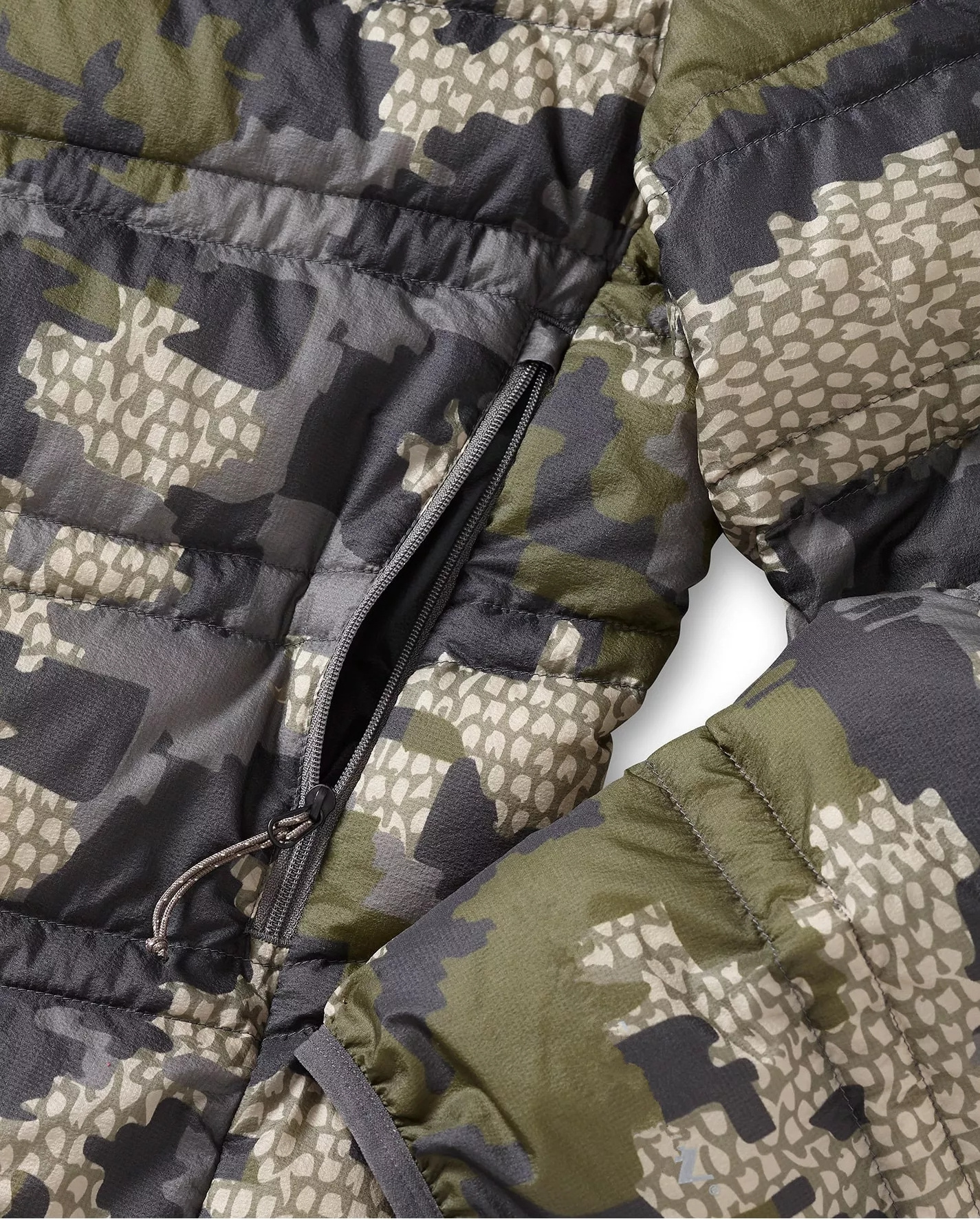 New Design Camo Down Jacket High Quality Custom Ultra Light Duck Down Filled Winter Hunting Jacket Men