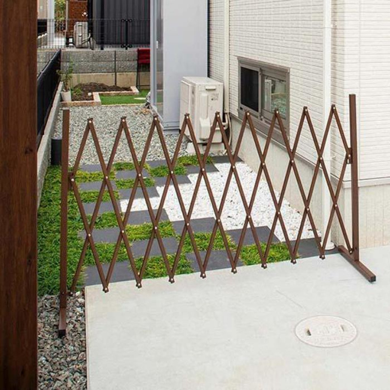 Wholesale Retractable Trellis Fence Driveway Retractable Fence Flexible Pvc Horse Fence