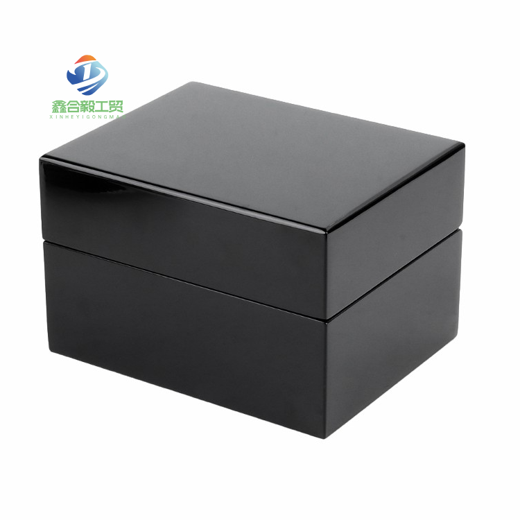 Wholesale High Quality Luxury Watch Case Custom Logo Watch Packaging Box Red and Black Wooden Watch Case