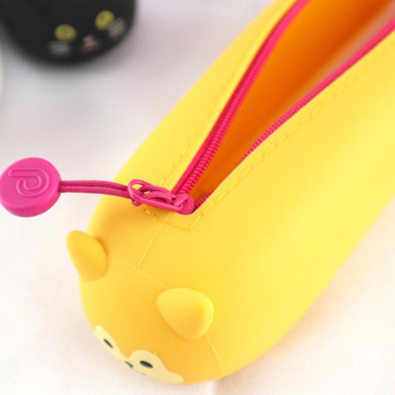 Customized cute Cartoon Animals shape soft eco-friendly waterproof odorless flexible Durable silicone pencil case