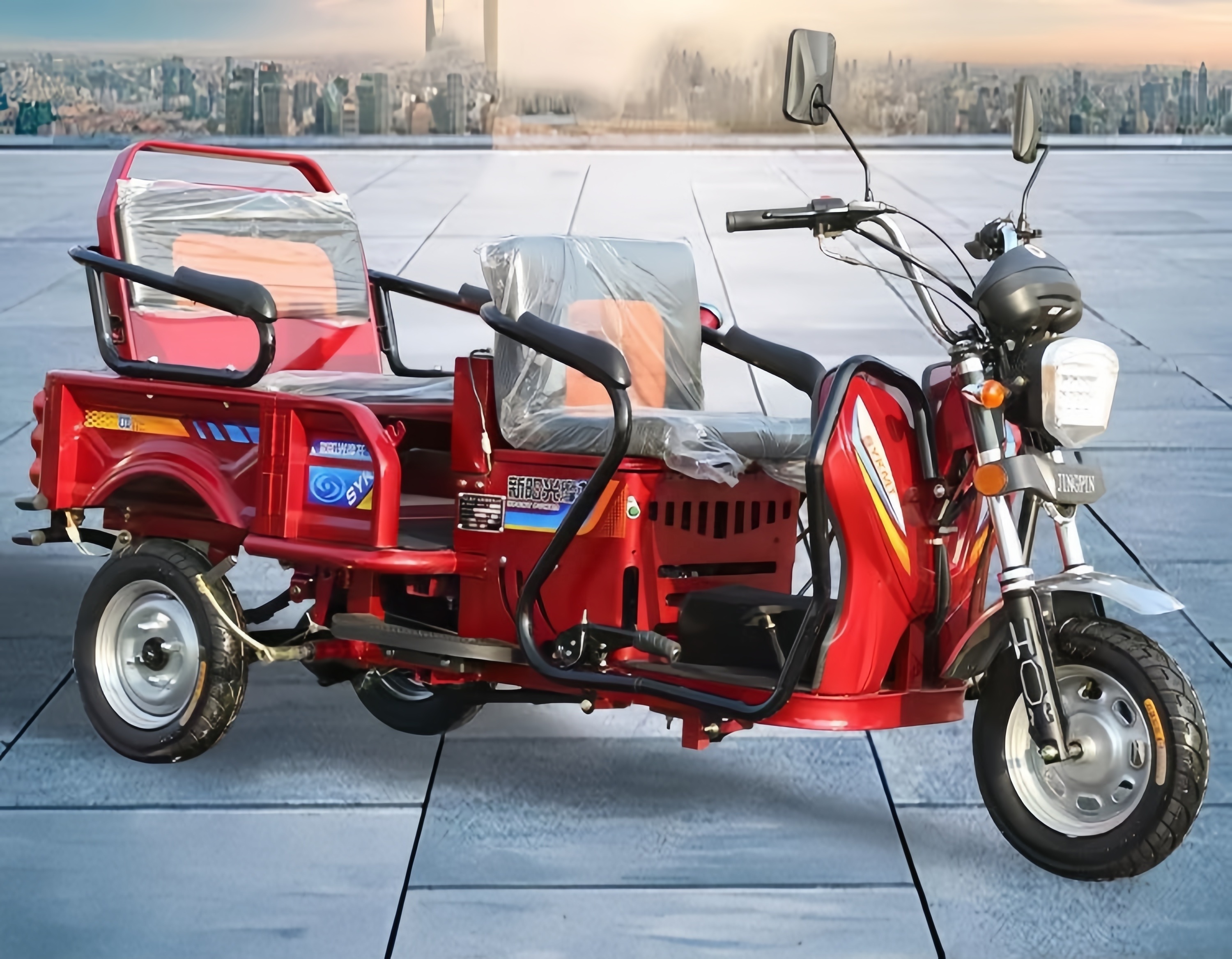 Dump tricycle motorcycle cargo 150cc 200cc moto cargo tricycle agricultural three wheeled motorcycle