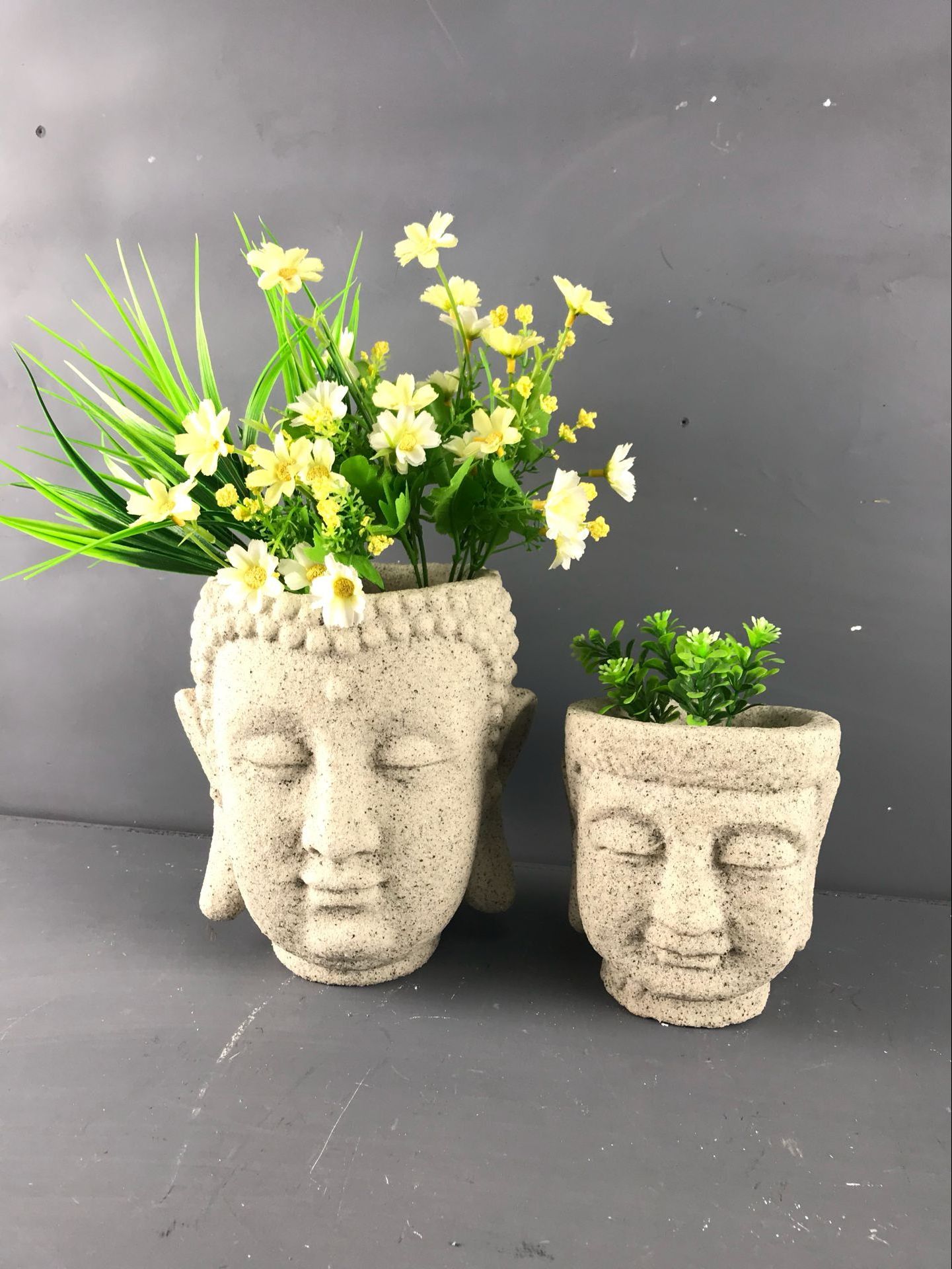 Wholesale Laughing Buddha Head Shape Planter Flower Pot For Garden Decoration