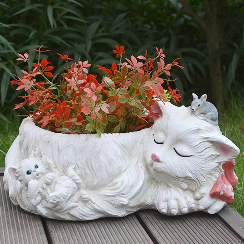 Sleeping Cat Resin Planter Animal Shaped Cartoon Garden Decoration Succulent Flower Pots