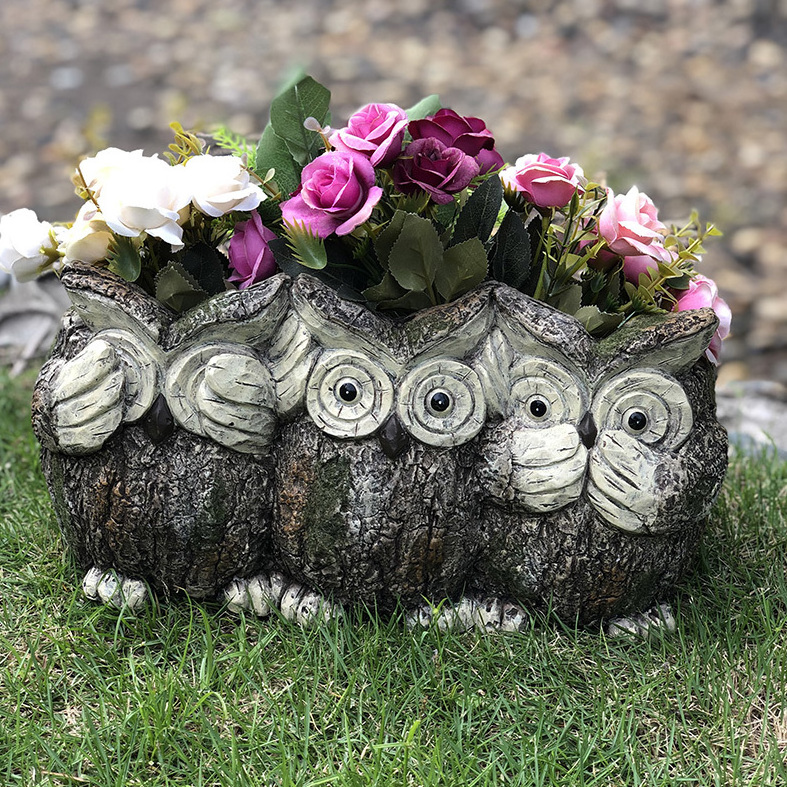 Faux Wood Pig Planter concrete planter flower pots molds