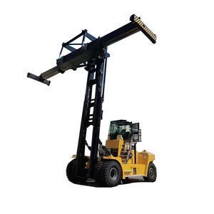 SOCMA Heavy Duty Forklift 45t with Heavy Container Spreader