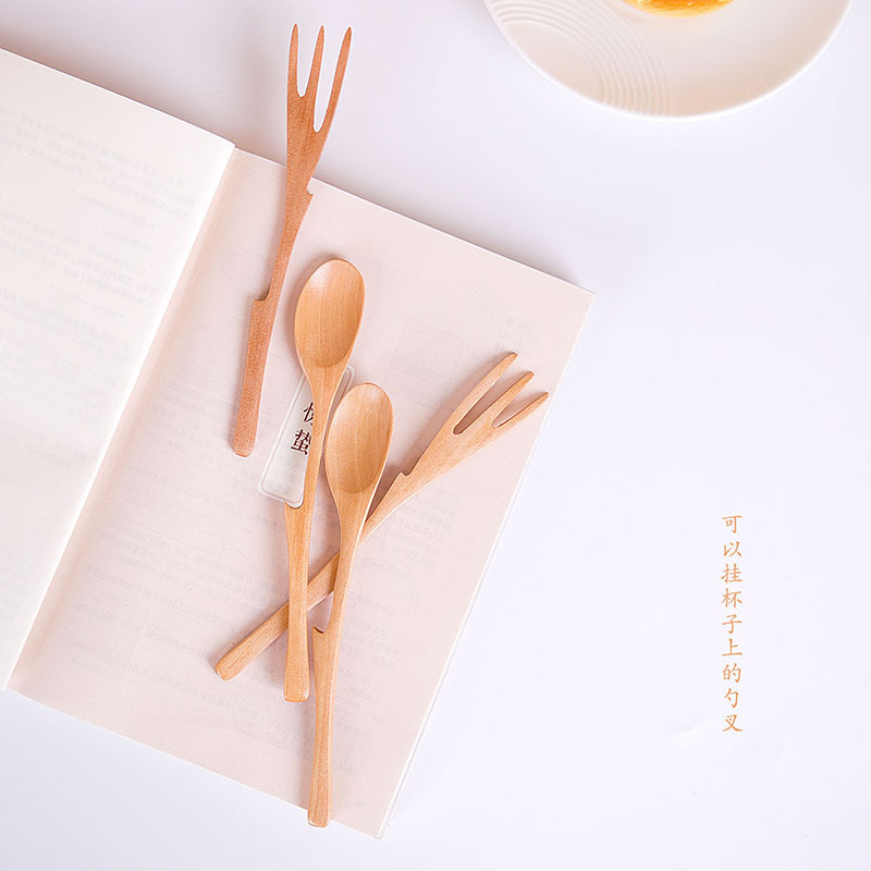 Custom Hot Sale High Quality Hot Resistant Mini Disposable Bamboo Wood  Creative Tableware Dessert Spoons