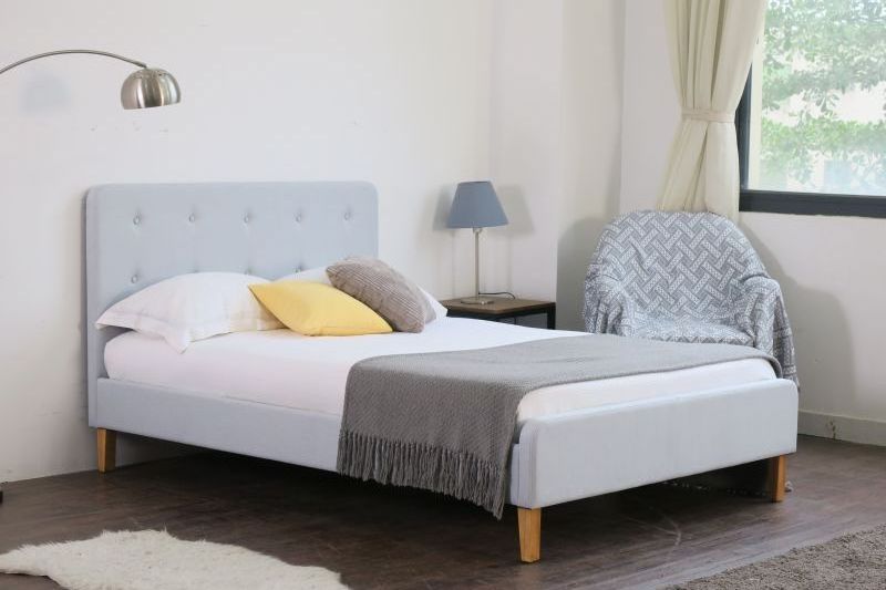 Customized Bedroom Furniture cama with Buttons design the headboard queen Size Soft Up-holstered Bed Upholstered Bed Frames