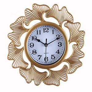 Pastoral wall clock ginkgo leaf cheep plastic clock easy to read for wall decor