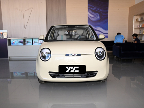 Changan LuMin 2023 205km sweet electric car made in China changan lumin electric mini car used car