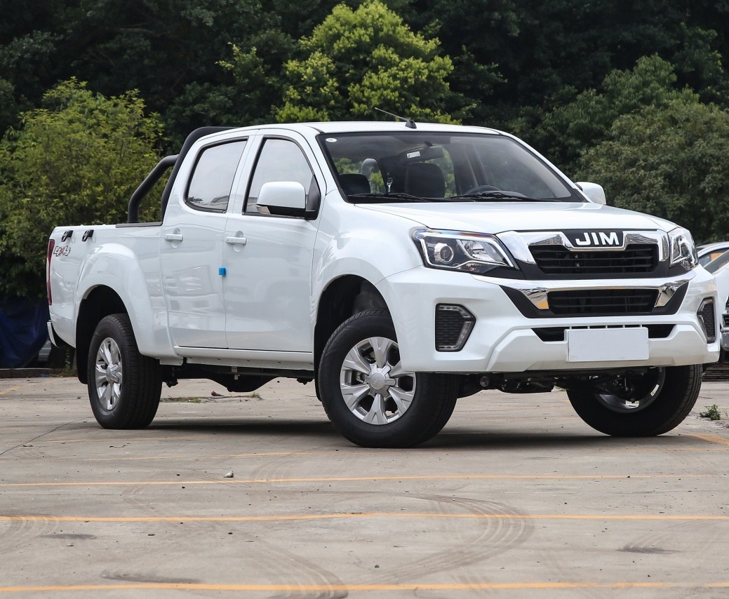 Deposit Isuzu Pickup Truck 2.4T 5MT 158hp Gasoline used isuzu pick up from China