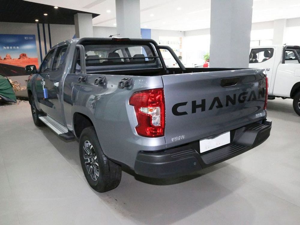 Deposit hot sale Changan pickup truck Pioneer 2023 2WD 4WD Changan Lantuozhe tractor trucks solar car Command vehicle