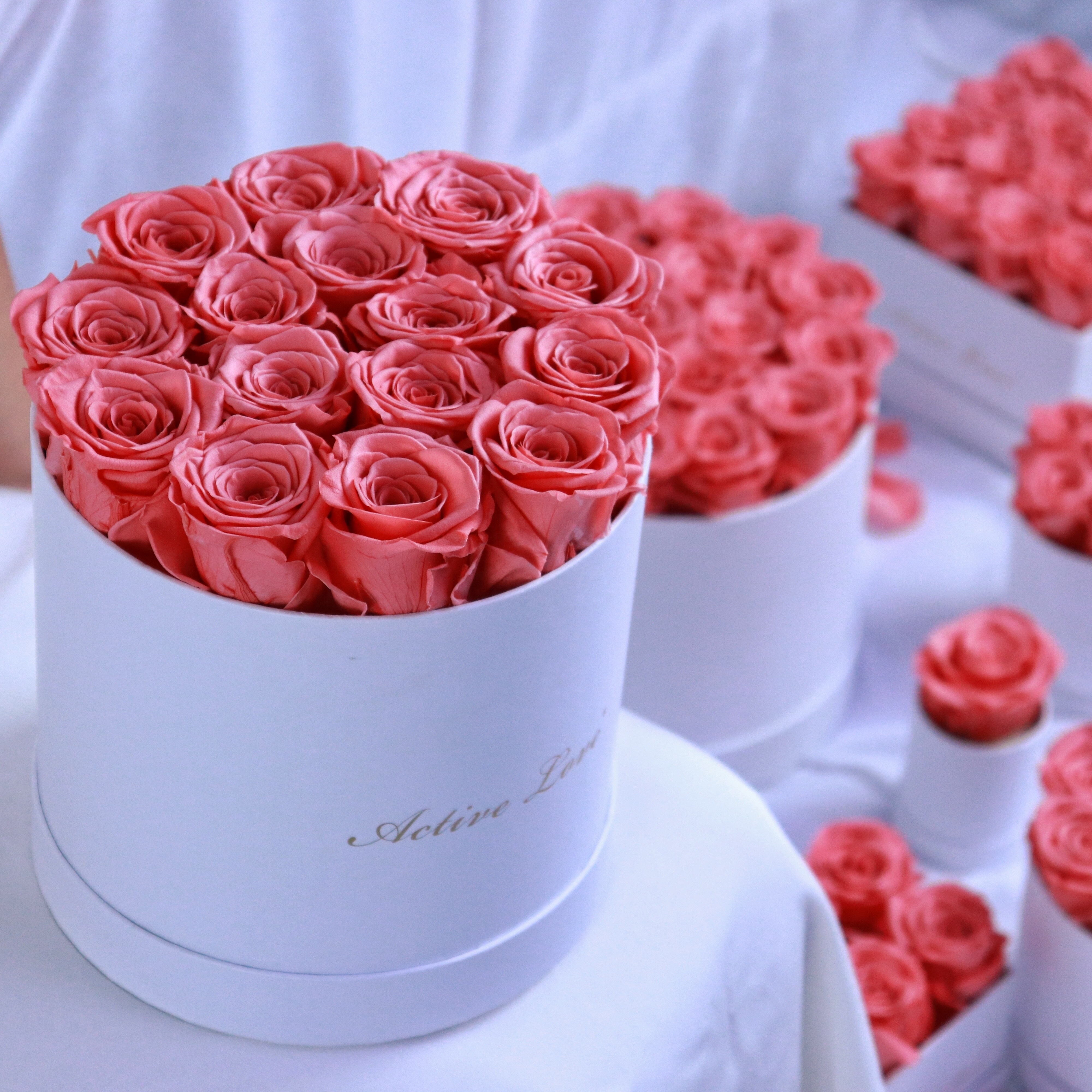 Best square heart round flower gift box everlasting roses flower preserved in round box flower real preserved rose box