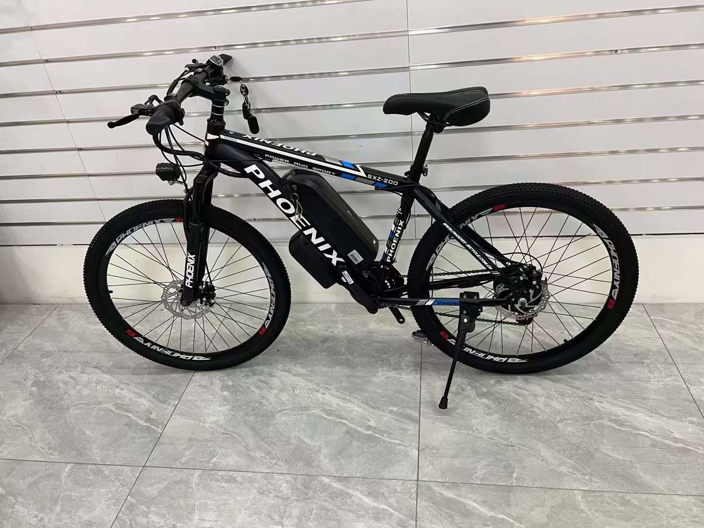 Factory customized new style 26 inch electric mountain bike electric adult bike Men and women ride electric bikes to work