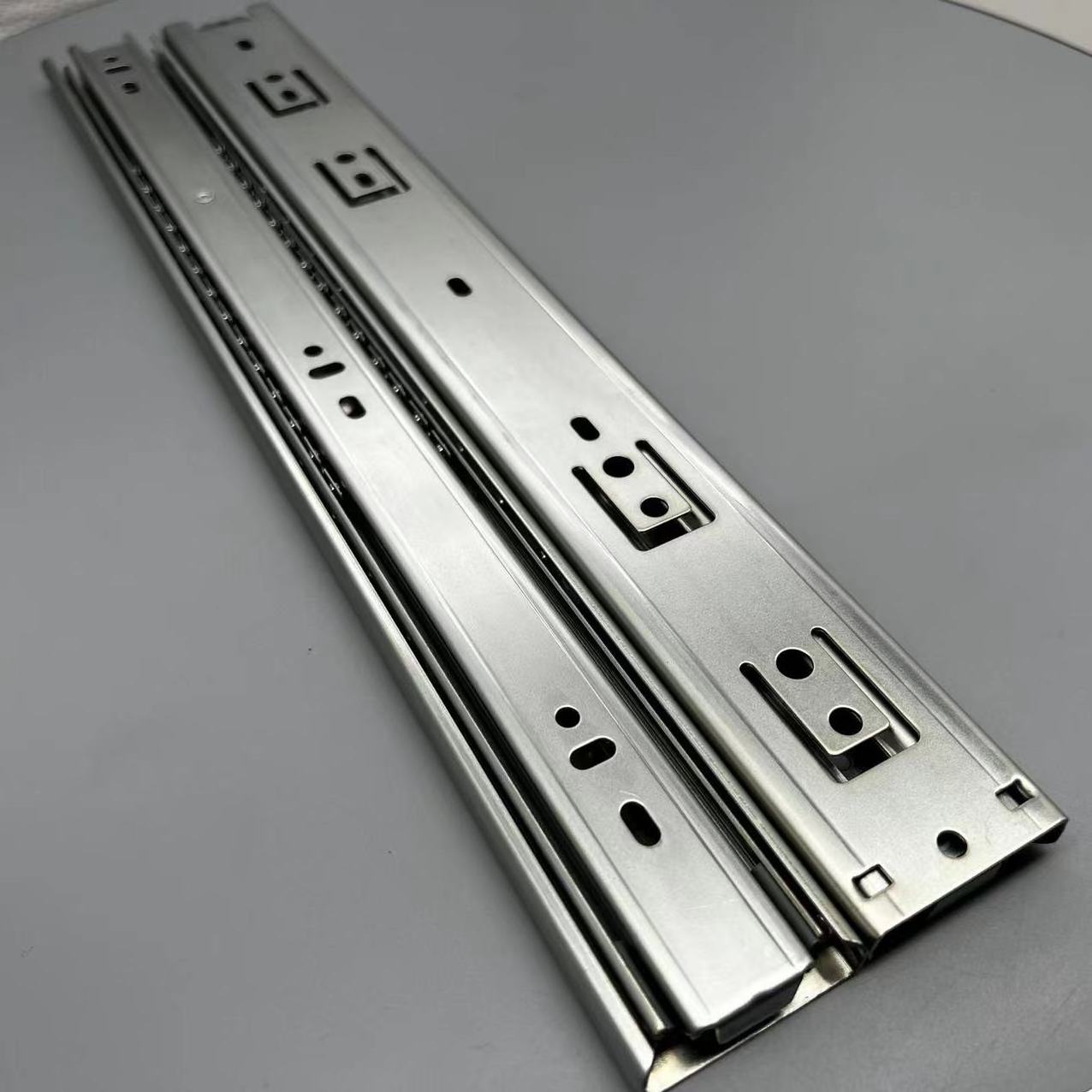 Ball bearing slide telescopic drawer channel