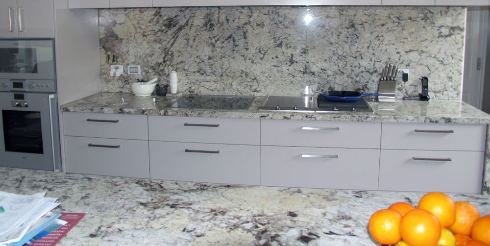 Polished Customized  Blue Ice Granite Countertop In The Kitchen Room