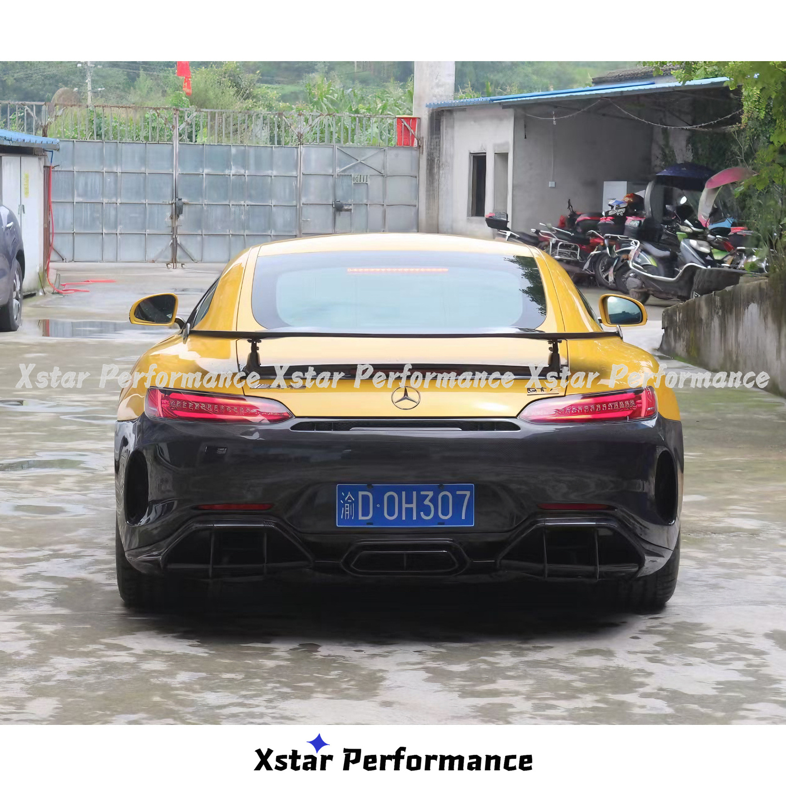 GTR Style Carbon Fiber Spoiler With Light For Mercedes Benz Amg GT GTS 2015-2018