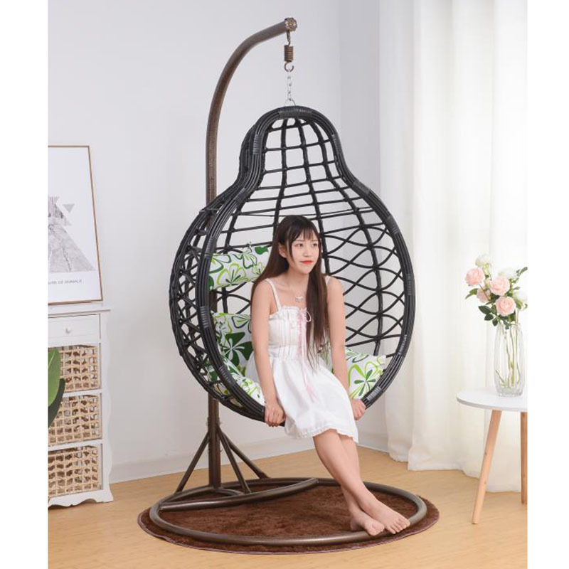 Outdoor Garden Wooden Pet Swing Egg Rattan Chair Egg Pod Hanging Rattan Swing Chair