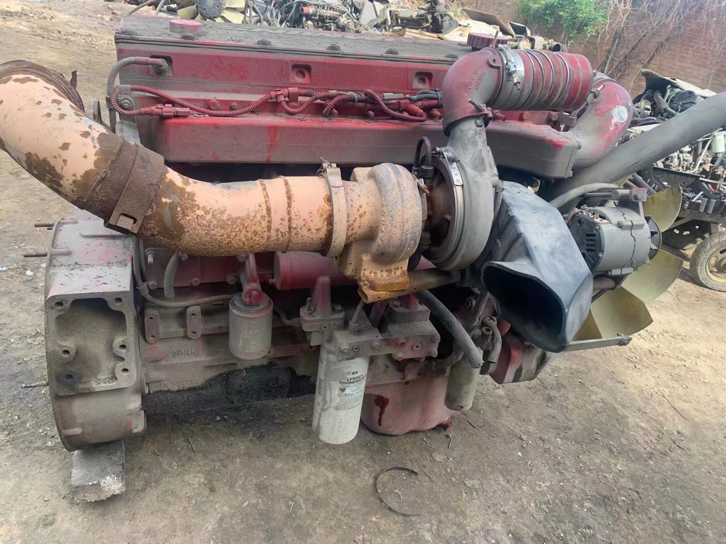 Used Diesel engine Cum mins M11 ISM11 tier 2 cylinder head used engine assembly for Heavy  truck machinery