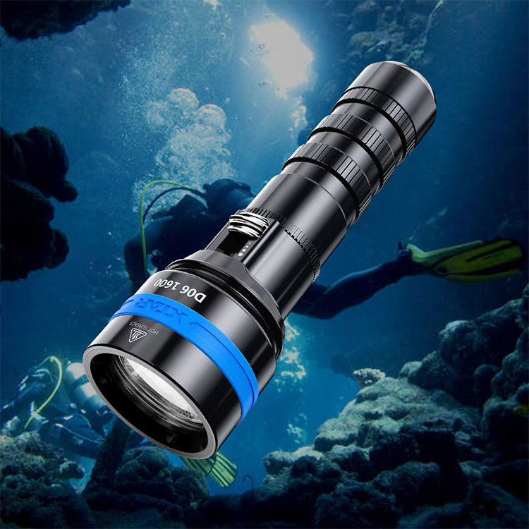 XTAR D06 scuba diving flashlight 1600 high lumens IPX8 100m underwater dive torch zaklamp