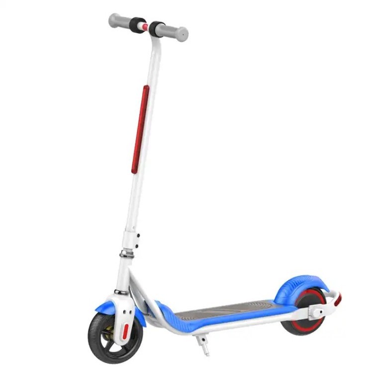 Eu warehouse Powerful children E- scooter scooter with foot brake 5 inch Electric Scooter