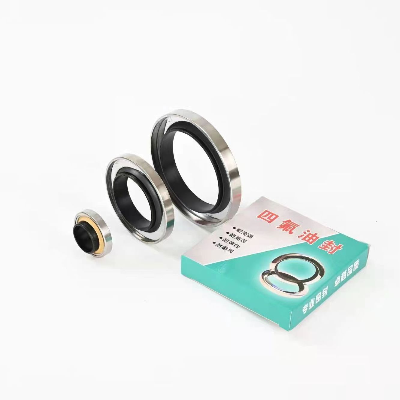 The front and rear bearing shaft oil seals are double-lip oil seal compressor maintenance parts