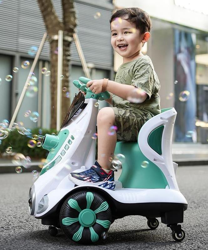 2023 Wholesale Battery Operated Bubbles Optional Ride On Electric Balance Car for 2-8 years