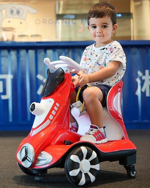 2023 Wholesale Battery Operated Bubbles Optional Ride On Electric Balance Car for 2-8 years