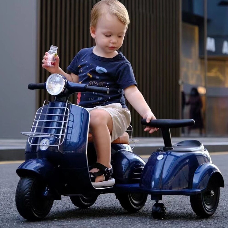 Manufacturer's new Mickey electric motorcycle with light music 3-wheel children's electric motorcycle 3-8 years old