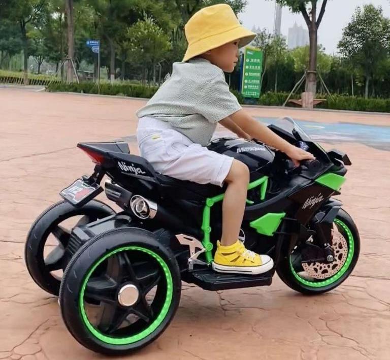 China Wholesale 12V4.5Ah Battery Rechargeable   Kids Ride on Three Wheel Motorcycle for teenager