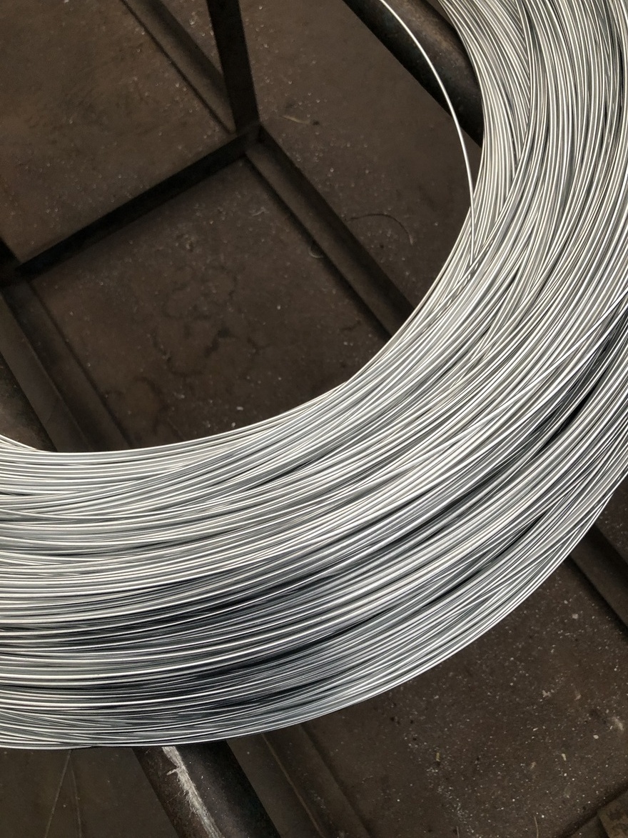 Factory sale iron wire Metal Garden Wire garden use coiled galvanized iron wire for building