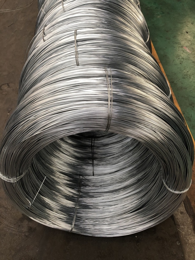 Factory sale iron wire Metal Garden Wire garden use coiled galvanized iron wire for building