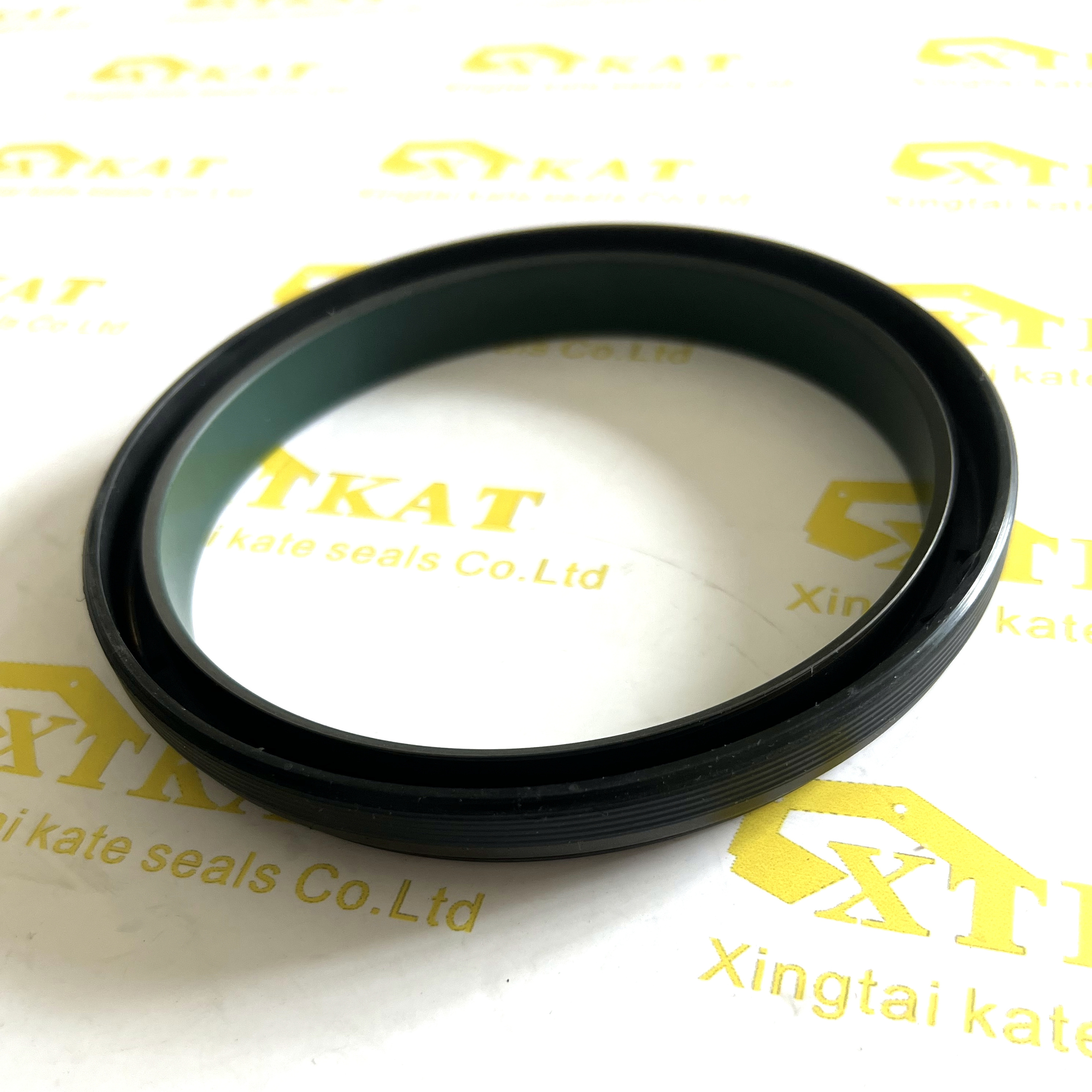 XTKAT RE588241 Front Axle Seal for John Deere TRACTOR 7290R