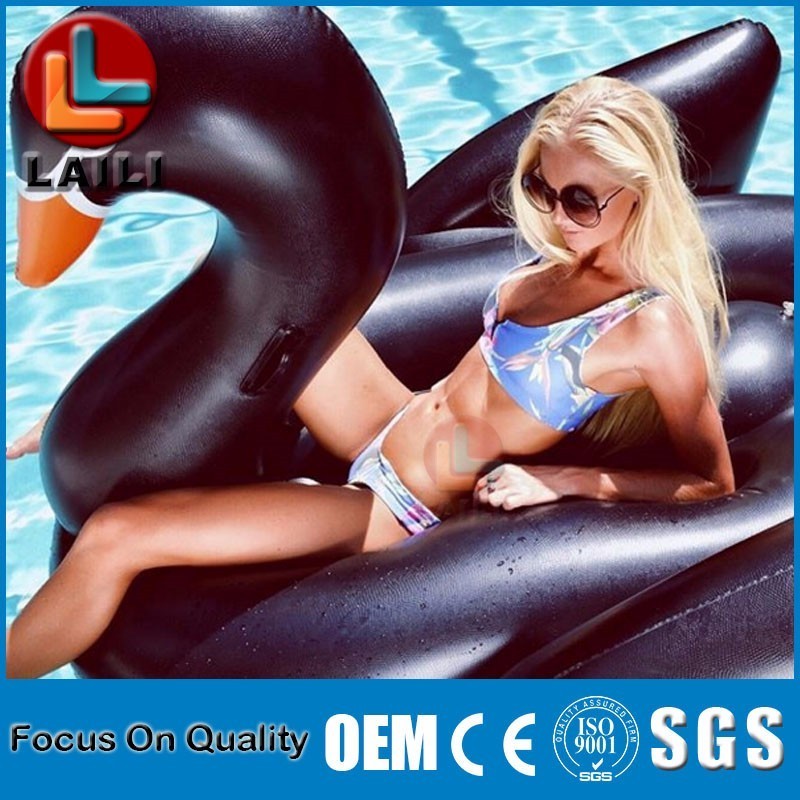 Most fashionable inflatable black swan pool float toy for sexy girl/swimming bodybuilding tool/ inflatable water games pool toys