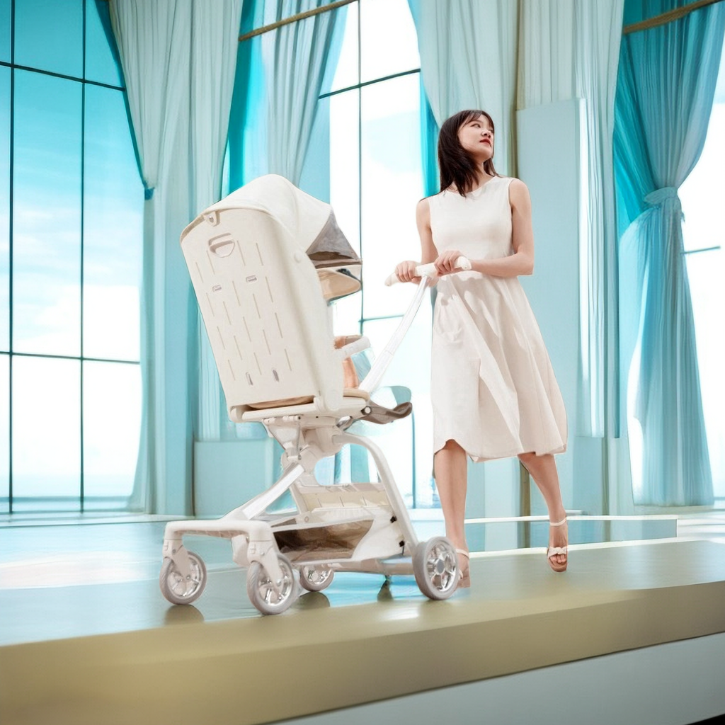 The 2024 new baby stroller can rotate 0-6 year old children's strollers with reclining seats