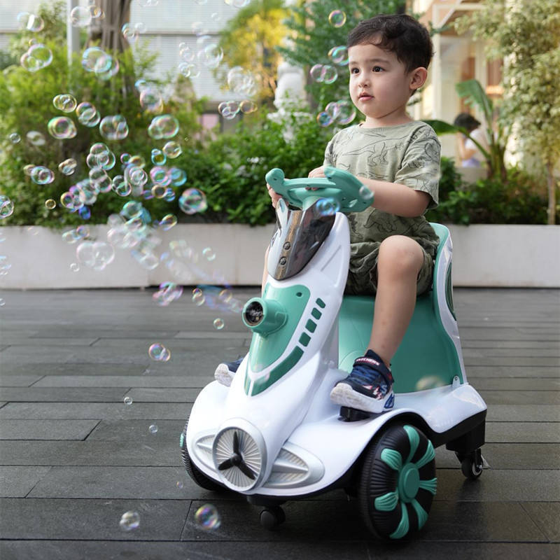 China factory wholesale electric bubble balance bumper cars remote control 360 rotary car revolving car for kids