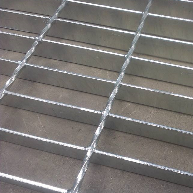 Stainless steel floor grating for drainage channel