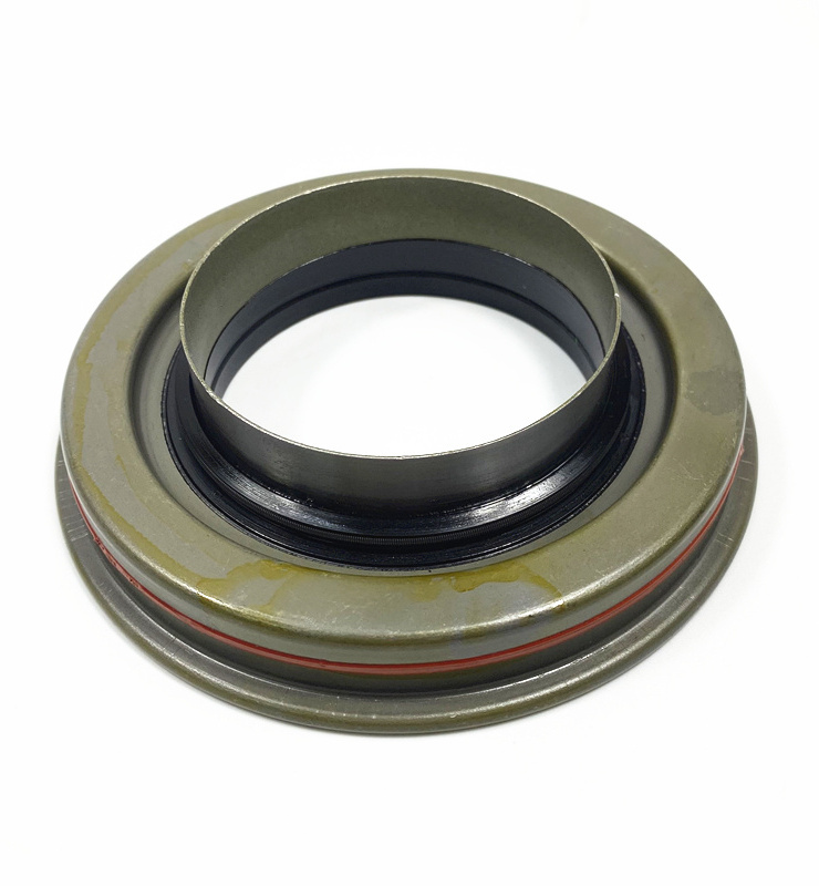 A1-1205-Z-2730  A1205N2588 Meritor RR20-145 drive axle pinion Seal Rear Replaces Rockwell Oil Seal A1205Z2730