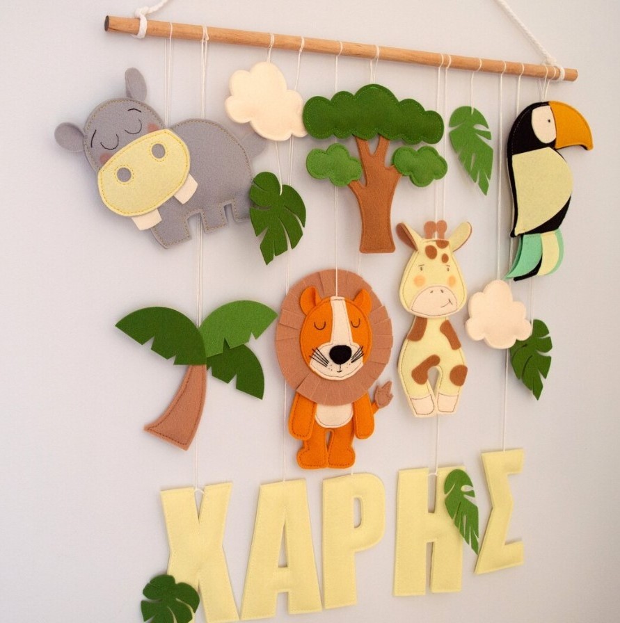 Felt wall hanging toys safari animals Nursery decor