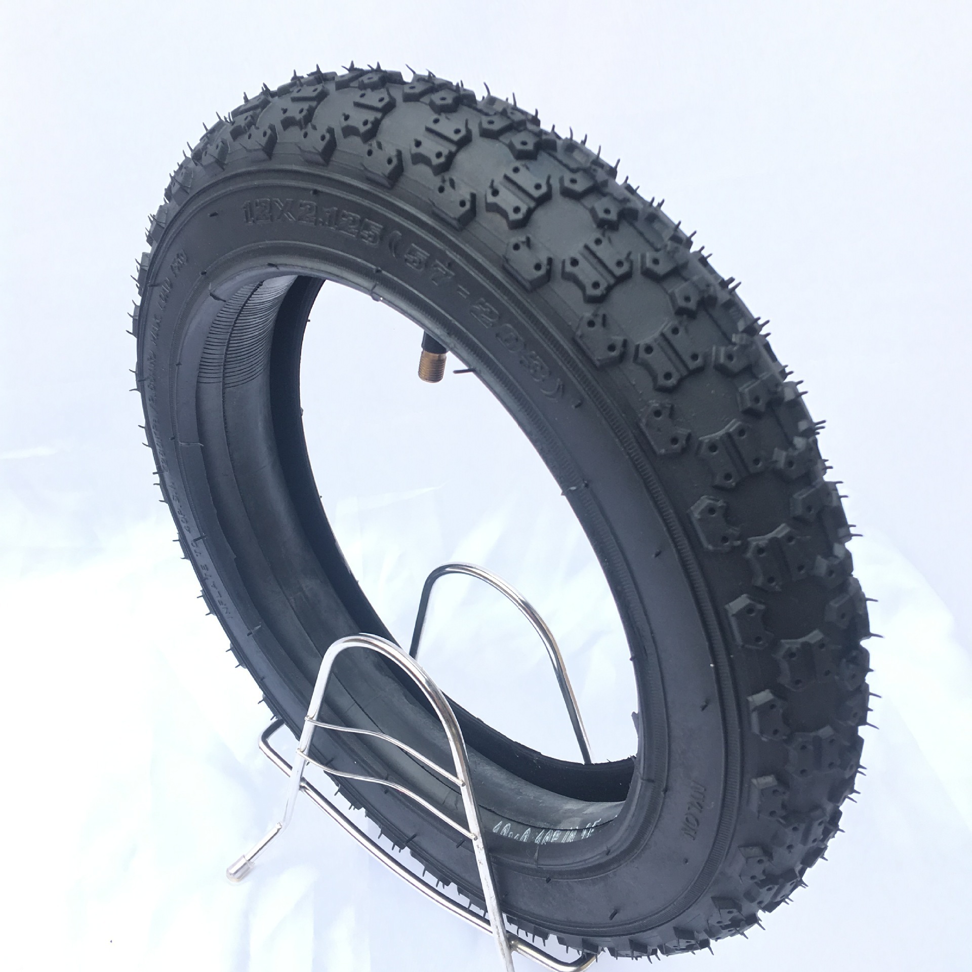 OEM wholesale Kid's Bike Tires 12 14 16 18 20 inch X 1.75 2.125 2.4 2.5 for Children balance Bike Mountain Bicycle Tyres