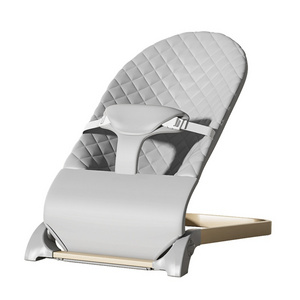 mother's arms baby rocking chair can be sitting, but he soothes the rocking bed, foldable natural swing easily