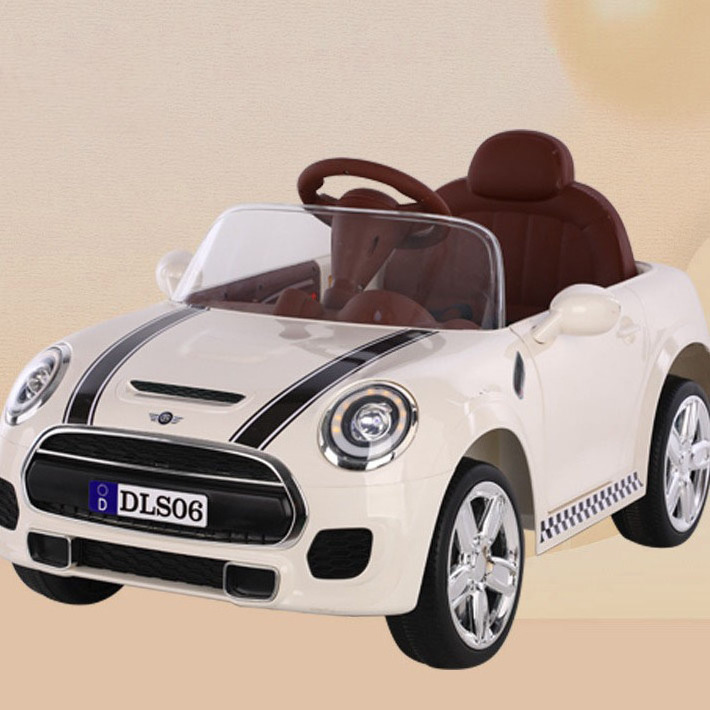 1-6 Year Old New Discount Children's Electric Car Can Seat People, Four Wheeled Toy Car, Remote Control Music and Light