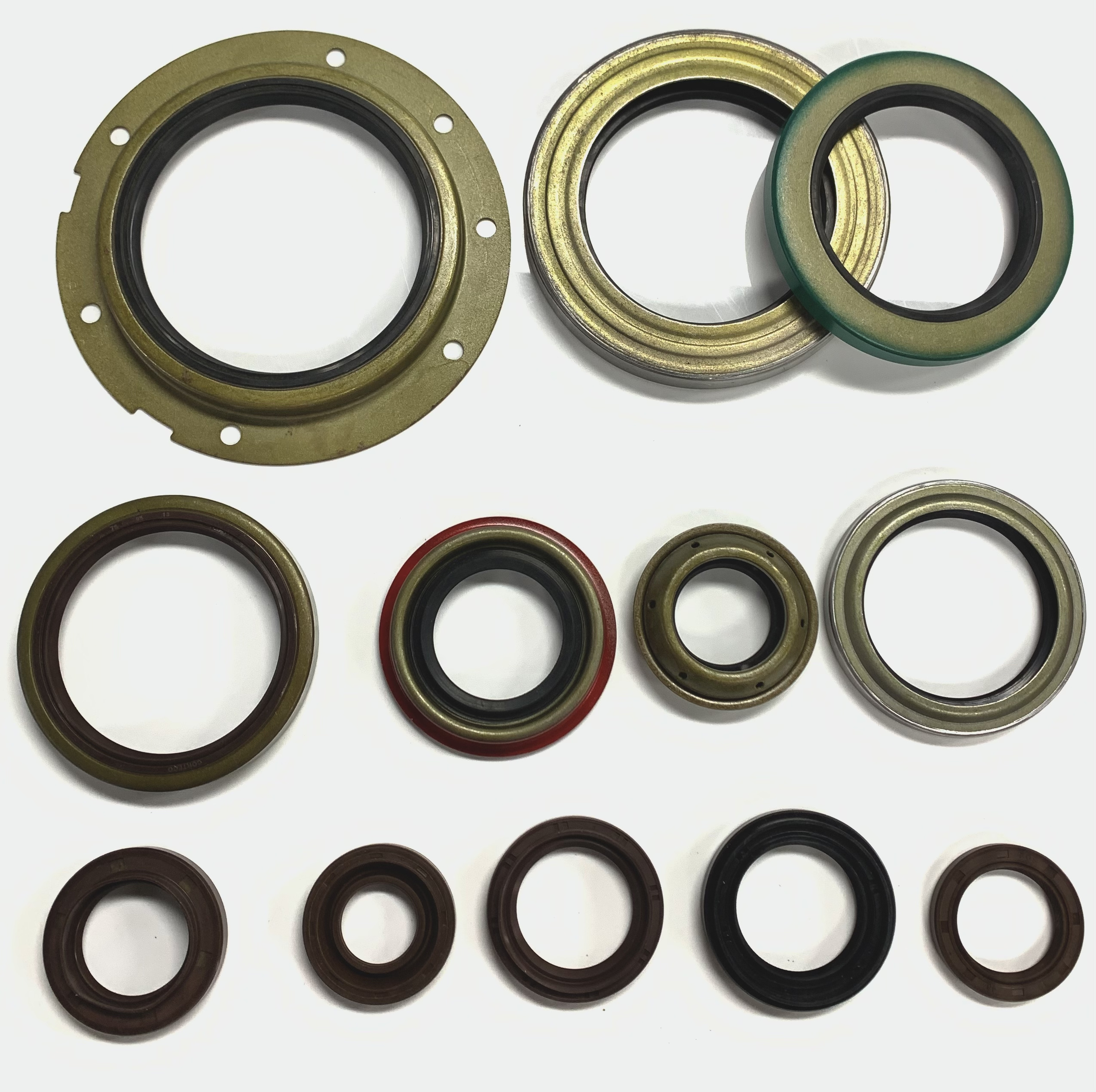 Competitive Price Auto Engine Parts Oil Seal Car Transmission Front Oil Seal Metal Case Output Shaft Oil Seal