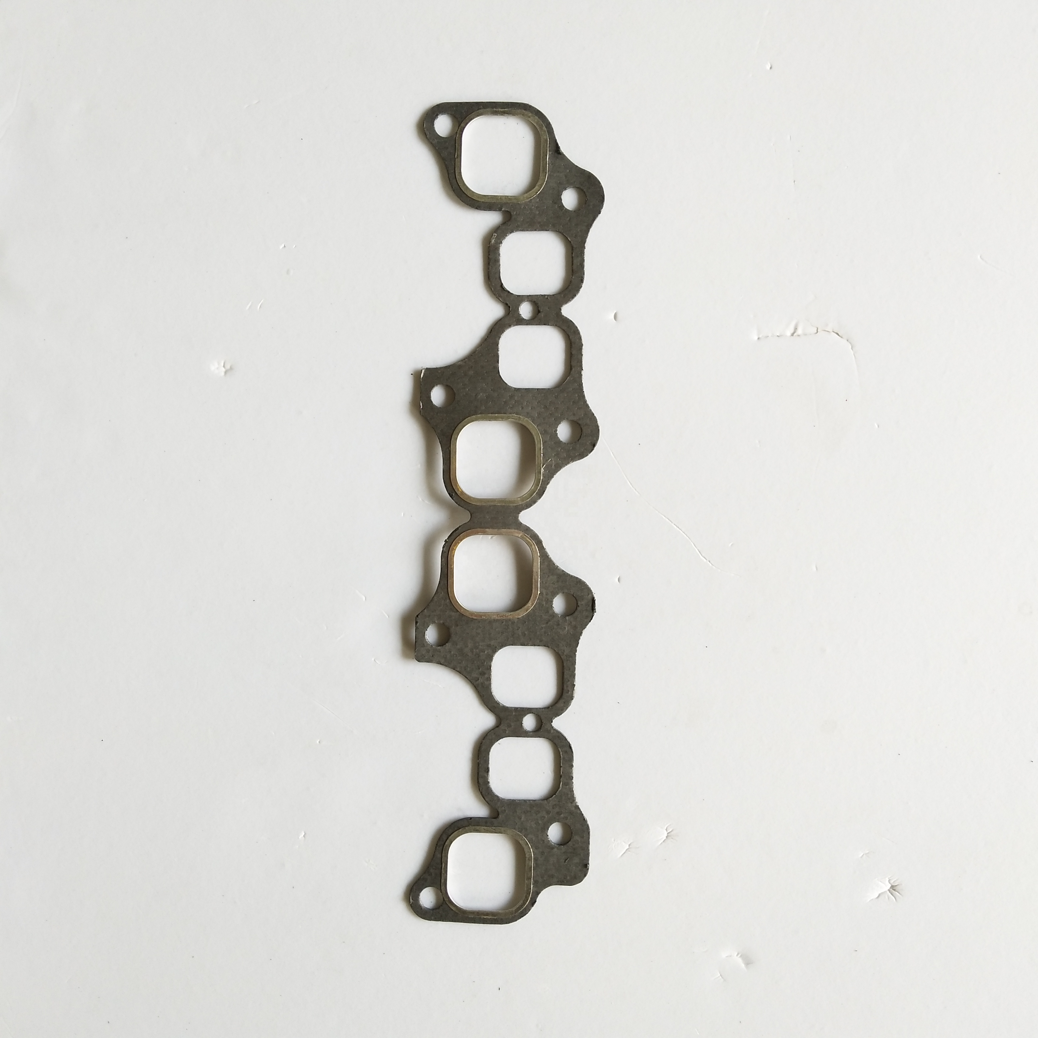 OEM MR386209 engine 4G18 exhaust manifold gasket