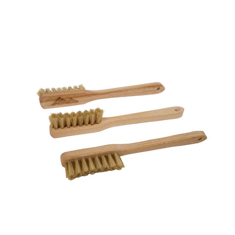 High Quality Outdoor Beech Wooden Climbing Boars Hair Gym Chalk Brush